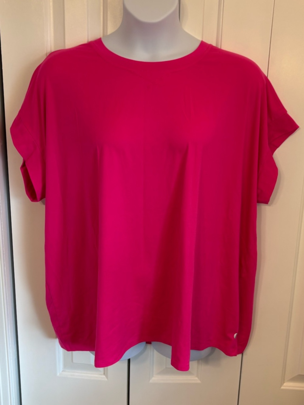 LIVI neon pink shirt with faux cut off cleaves size 22/24